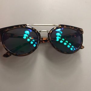 Forever 21-sunglasses